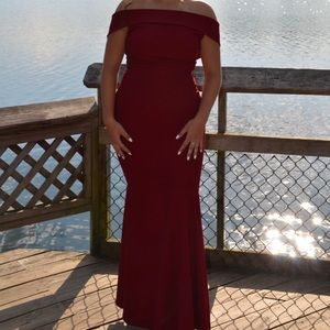 burgundy prom dress!!